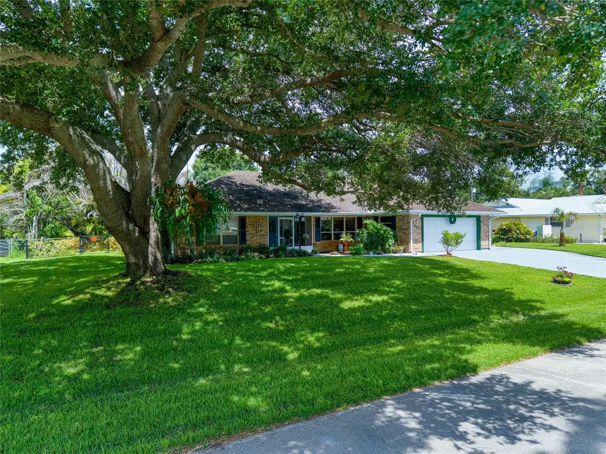 465 11th Avenue, Vero Beach, FL 32962 - #1