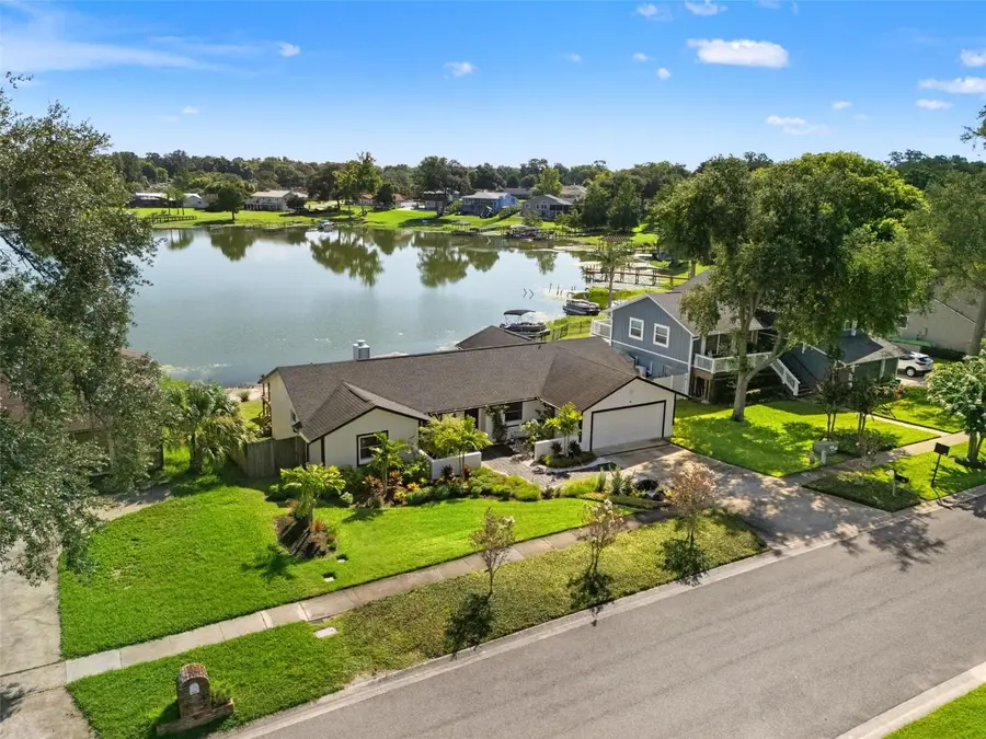 415 Barclay Avenue, Altamonte Springs, FL 32701 - #2