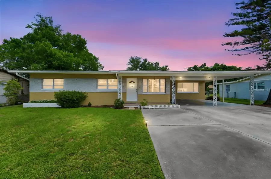 123 E Lake Mary Drive, Orlando, FL 32839 - #2