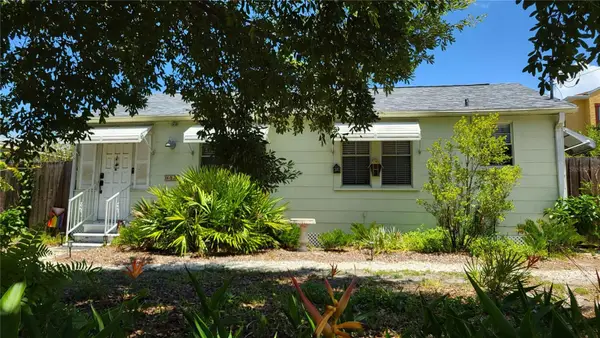 919 W Woodlawn Avenue, TAMPA, FL 33603