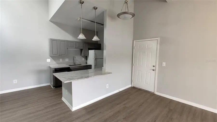 145 N Pearl Lake Causeway #204, Altamonte Springs, FL 32714 - #3