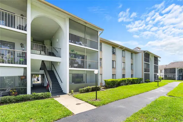 8217 Sun Spring Circle #72, ORLANDO, FL 32825