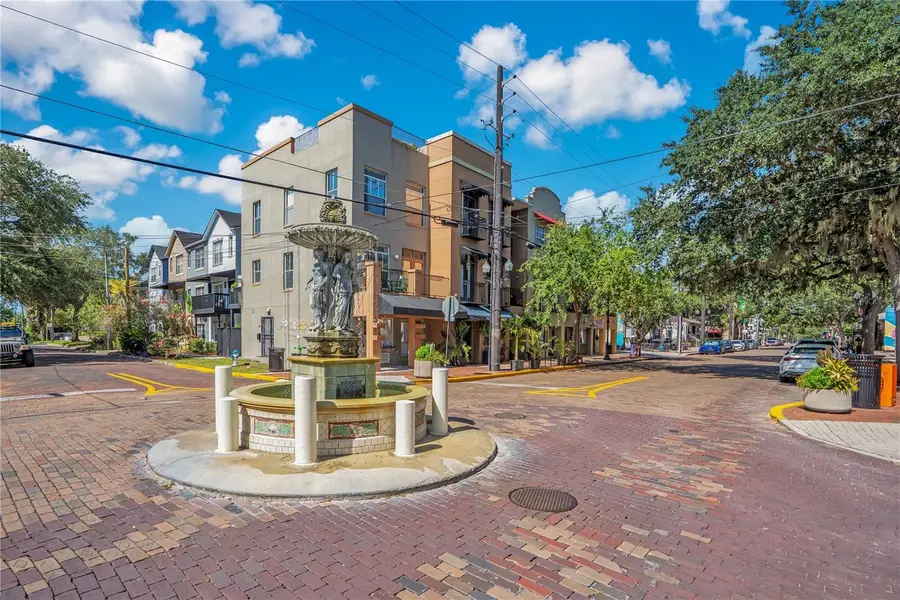 828 E Washington Street, Orlando, FL 32801 - #3