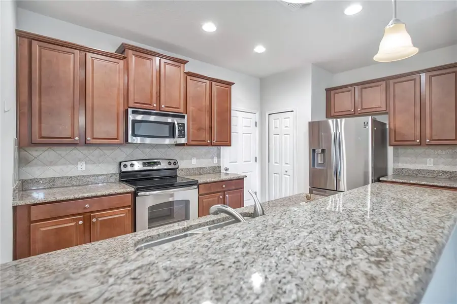 196 Windflower Way, Oviedo, FL 32765 - #3