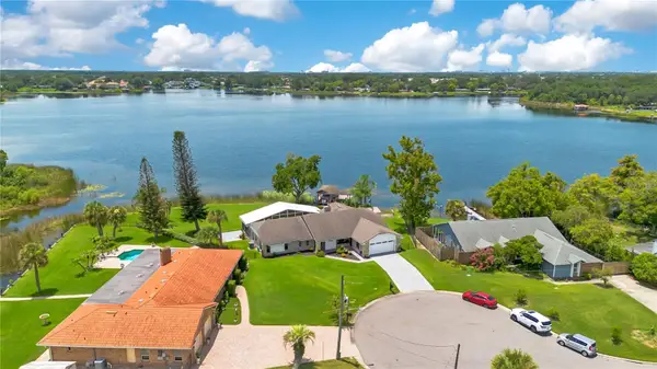 884 W Lake Holden Point, ORLANDO, FL 32805