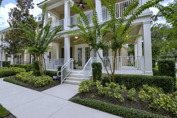 2020 Meeting Place #101, ORLANDO, FL 32814