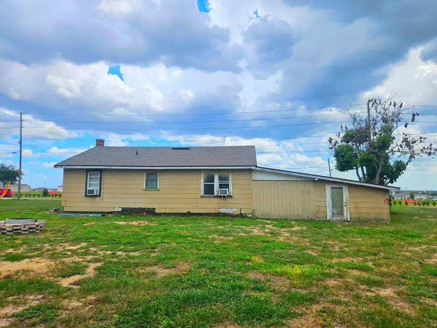507 Florida Avenue, Dundee, FL 33838 - #2