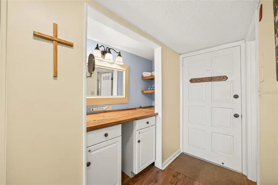 601 N Mcdonald Street #2, Mount Dora, FL 32757 - #3