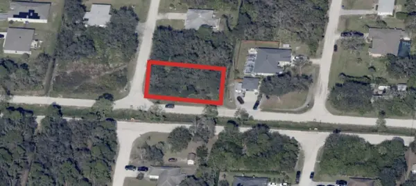 9316 102nd Court, VERO BEACH, FL 32967
