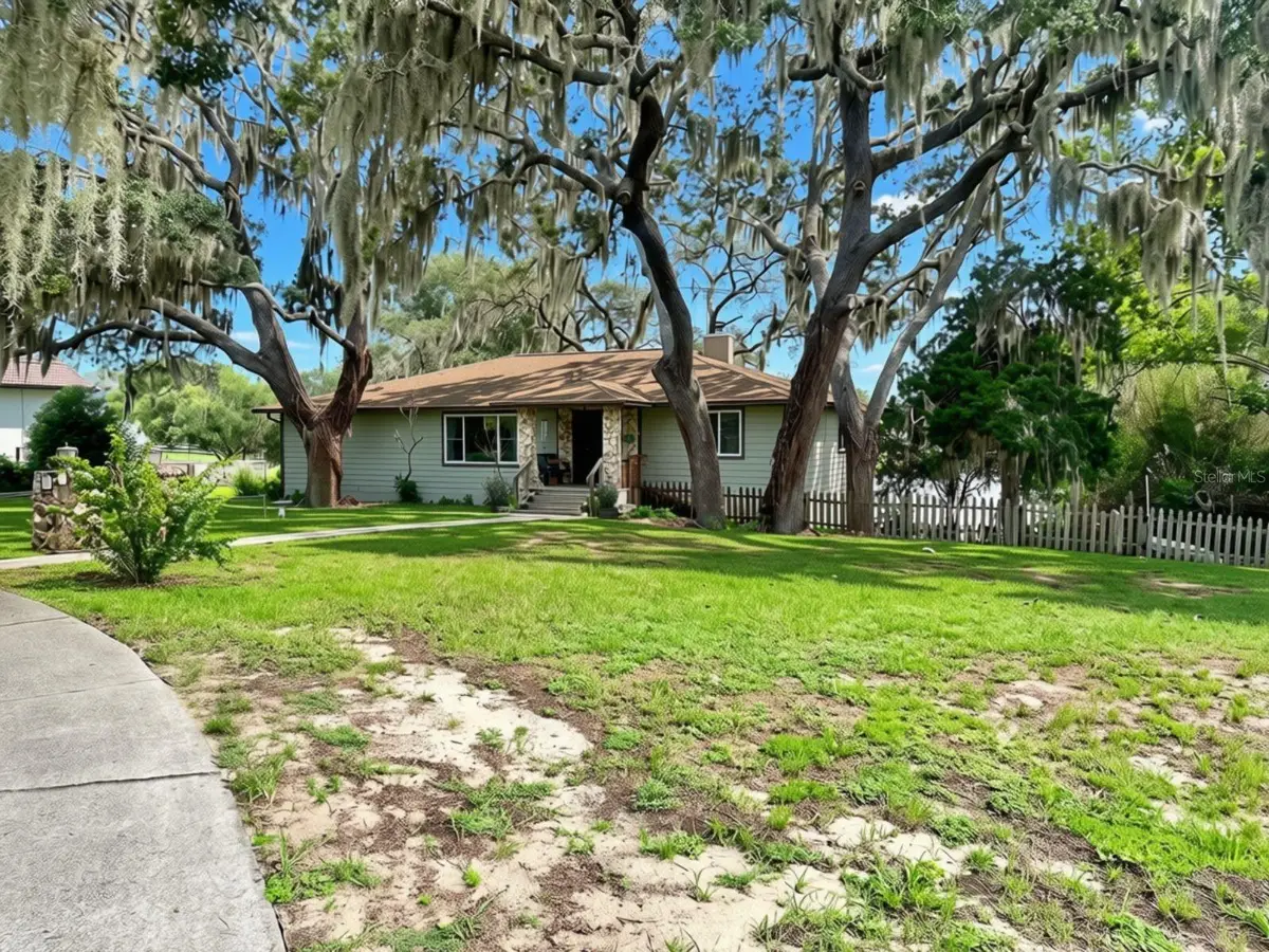 10844 Poinciana Drive, Clermont, FL 34711 - #1