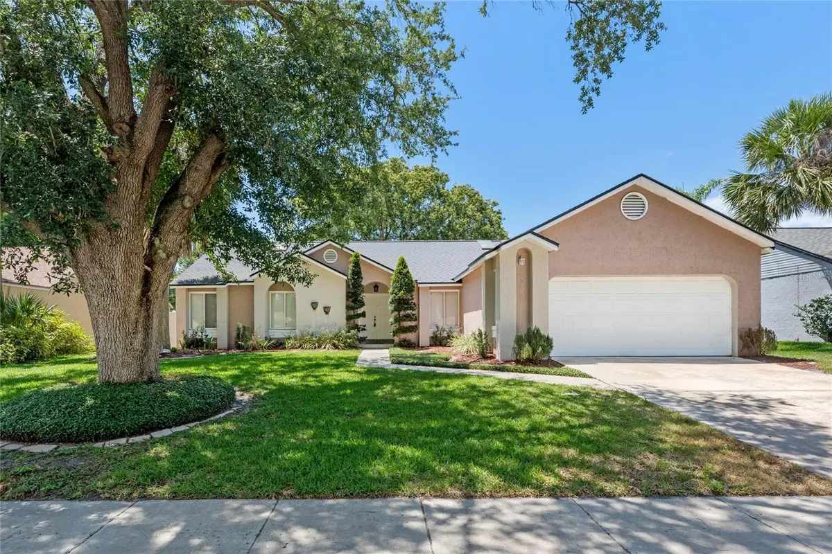 521 Lakeshore Circle, Lake Mary, FL 32746 - #1