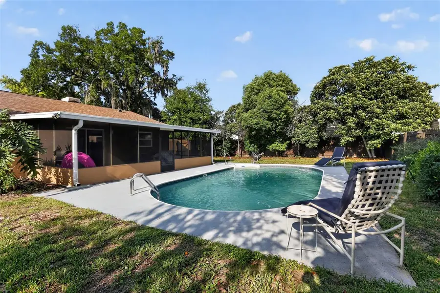 13635 Berkshire Court, Grand Island, FL 32735 - #3