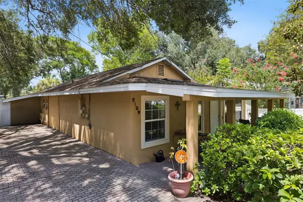 2109 E Grant Avenue, ORLANDO, FL 32806