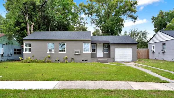 1810 Hillcrest Street, ORLANDO, FL 32803