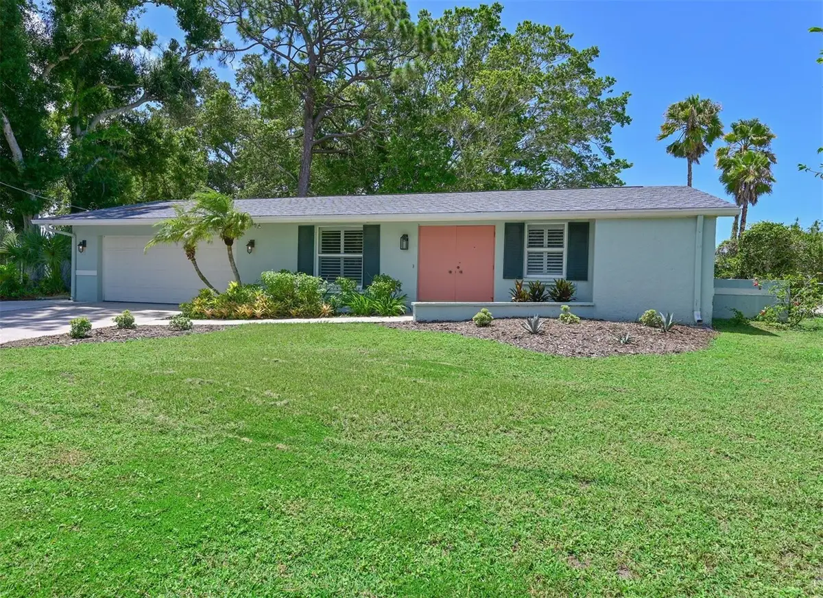 3472 Queens Street, Sarasota, FL 34231 - #1