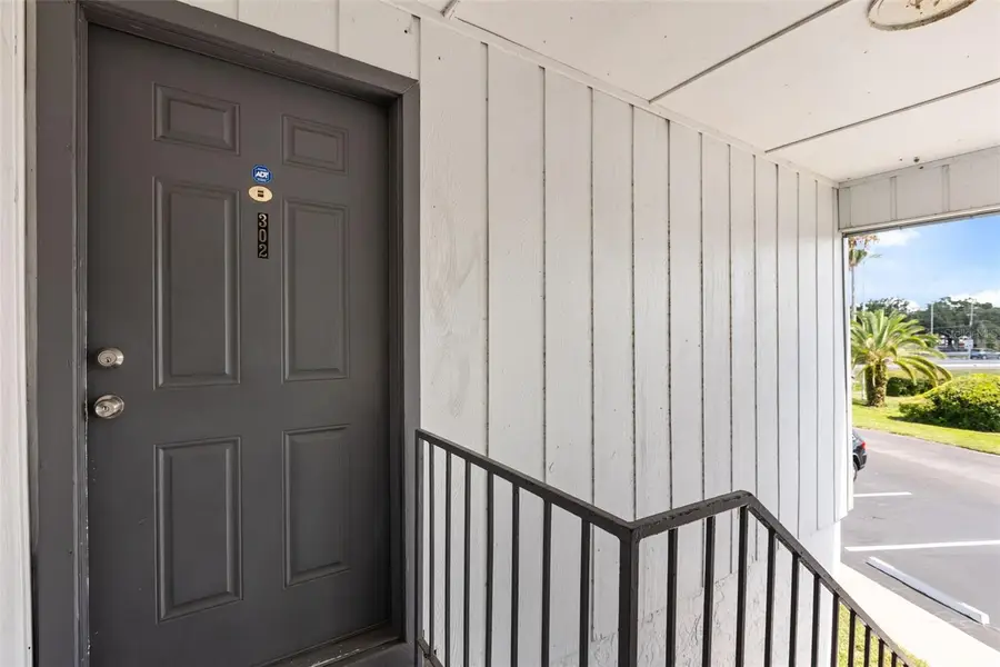 1000 S Semoran Boulevard #302, Winter Park, FL 32792 - #2