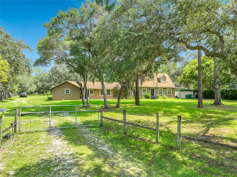 670 E State Road 46, Geneva, FL 32732 - #2
