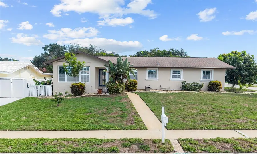 14331 Apache Avenue, Largo, FL 33774 - #2