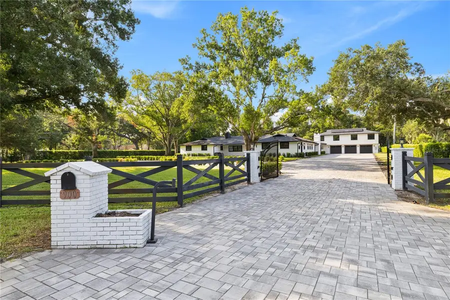 900 W Plant Street, Winter Garden, FL 34787 - #3