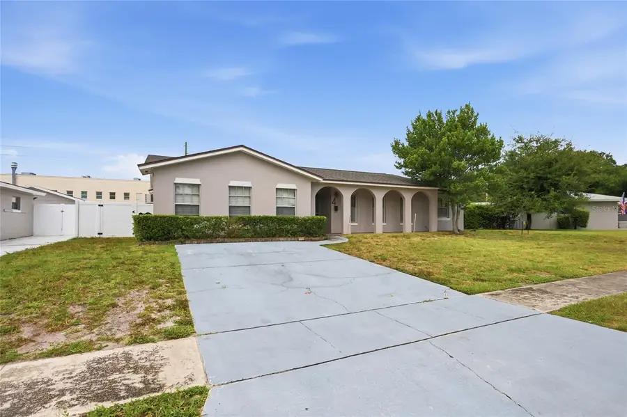 4 Carriage Hill Circle, Casselberry, FL 32707 - #3