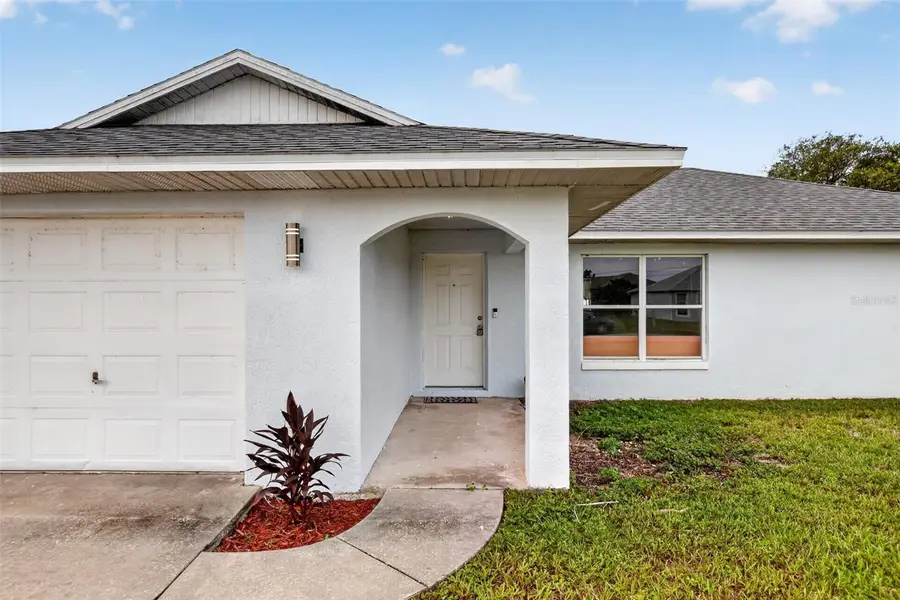 2941 Bedford Street, Deltona, FL 32738 - #2