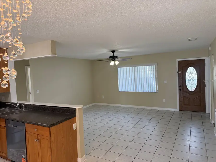 1069 Bridlewood Way, Brandon, FL 33511 - #2