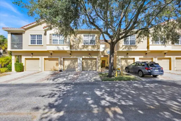 7509 Pellham Way, KISSIMMEE, FL 34747