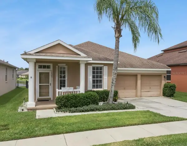 10525 Eastpark Lake Drive, ORLANDO, FL 32832