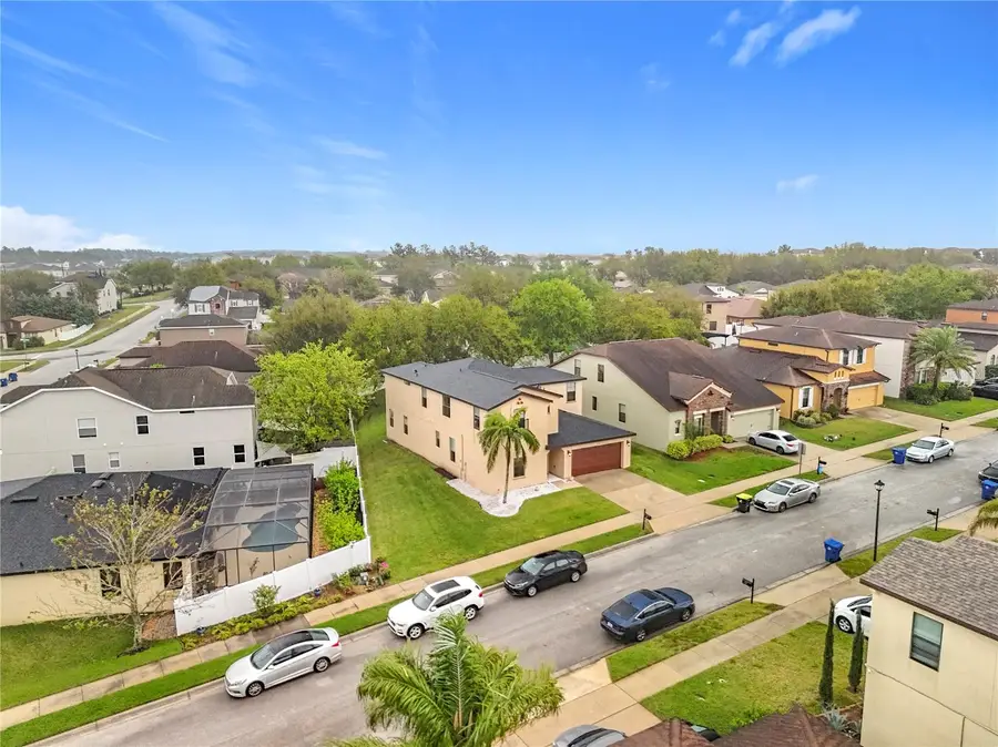 319 Arbor Pointe Avenue, Minneola, FL 34715 - #2