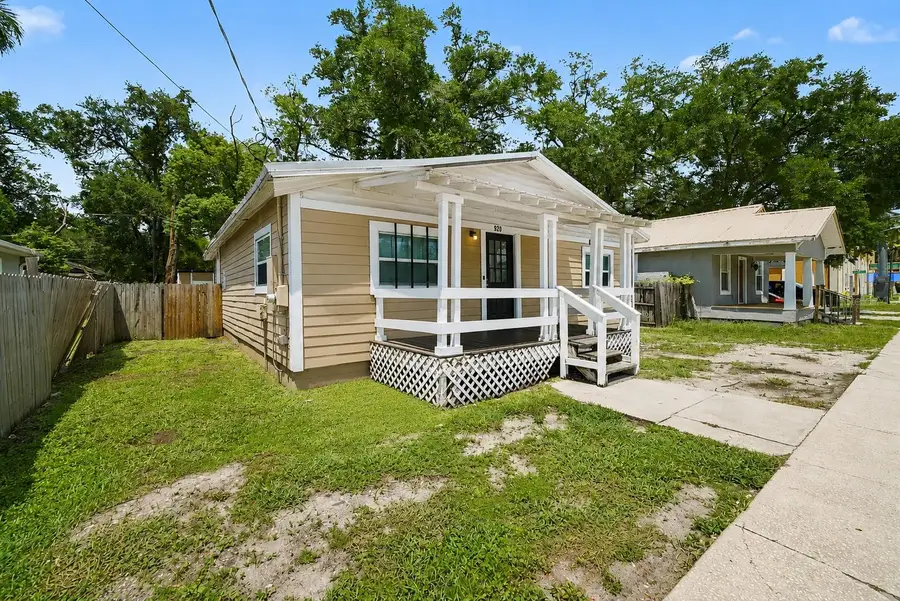 920 E Dr Martin Luther King Jr Boulevard, Tampa, FL 33603 - #2