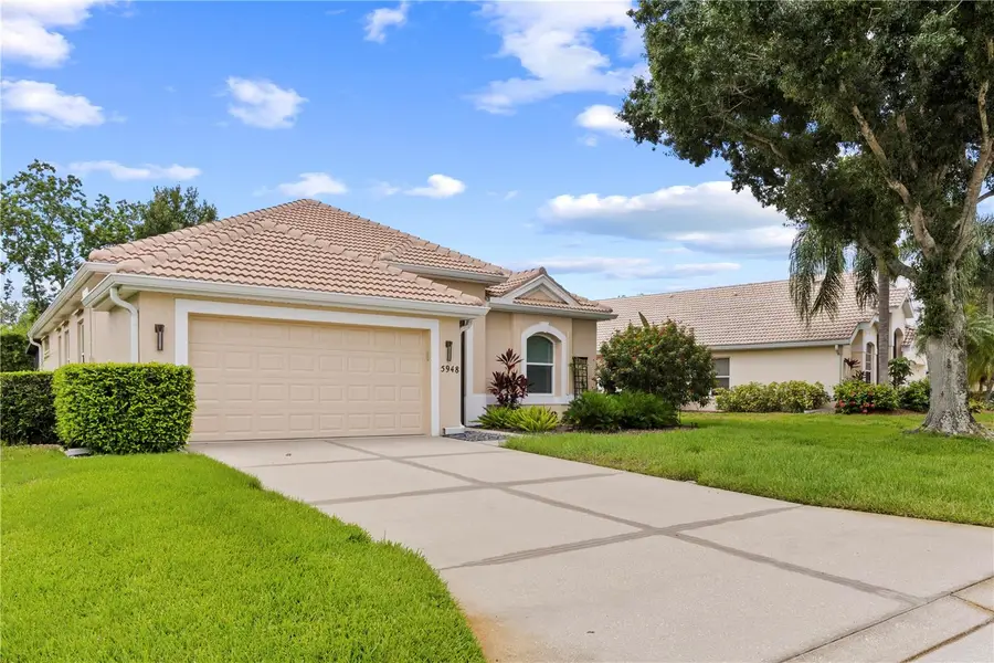 5948 Sandstone Avenue, Sarasota, FL 34243 - #2