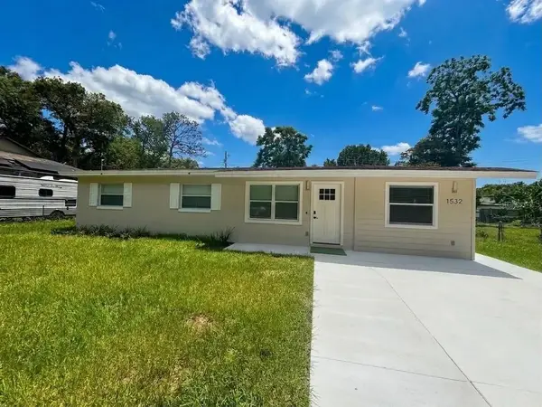 1532 E Votaw Road, APOPKA, FL 32703