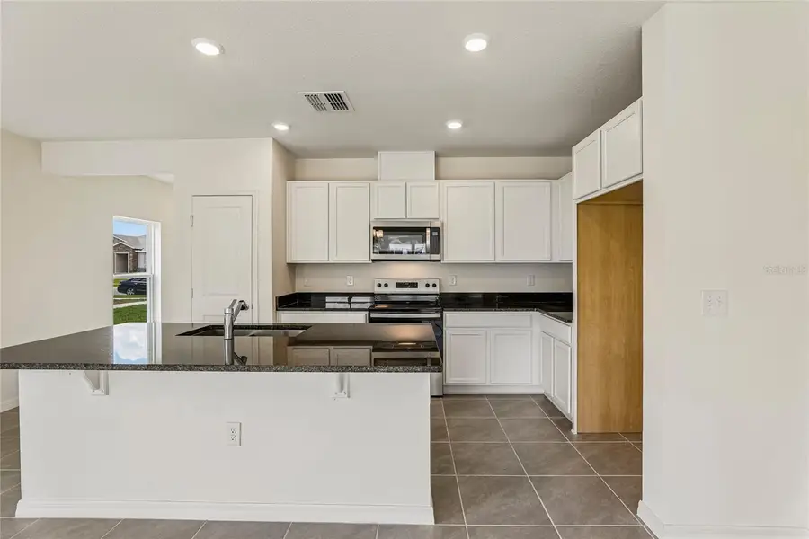 679 Meadows Edge Place, Lake Wales, FL 33859 - #3
