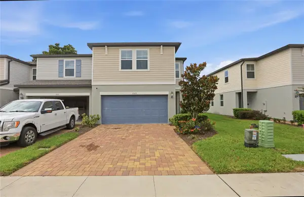 959 Robin Holly Street, OCOEE, FL 34761