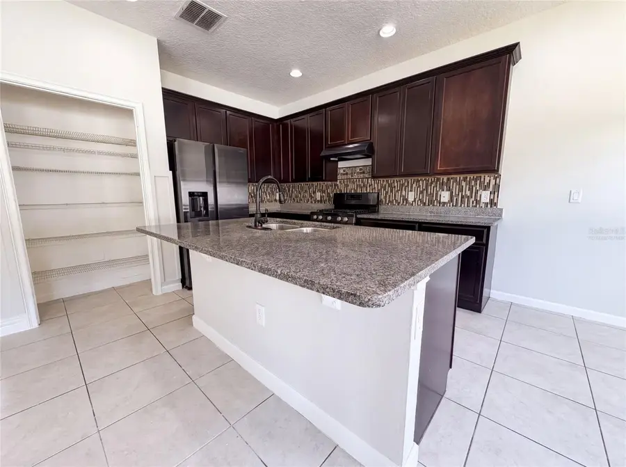 881 Haring Lane, Mount Dora, FL 32757 - #2