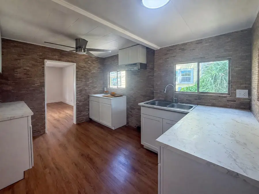 19 N Mary Street, Eustis, FL 32726 - #3