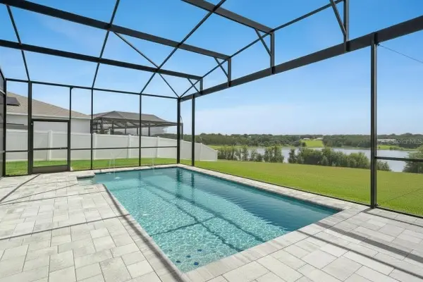 822 Kapi Drive, GROVELAND, FL 34736