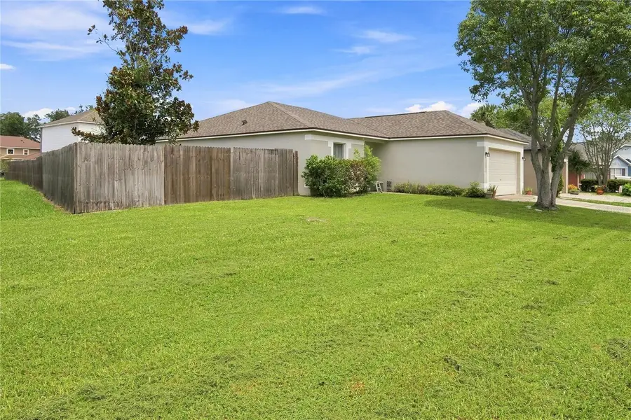 4243 Mendenwood Lane, Orlando, FL 32826 - #2