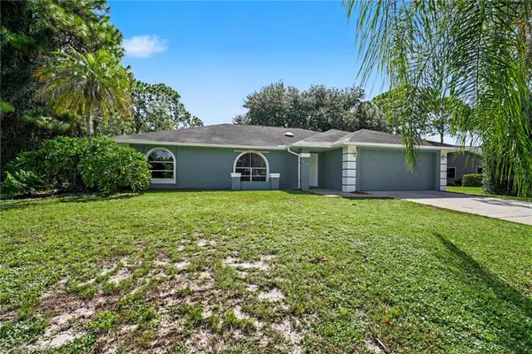 829 NE Pembroke Avenue, PALM BAY, FL 32907