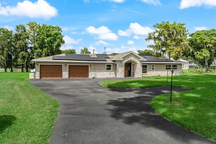 1002 Loves Point Drive, Leesburg, FL 34748 - #2