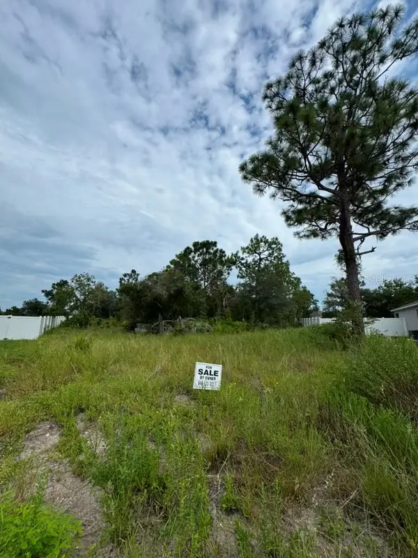420 St Johns Lane, POINCIANA, FL 34759