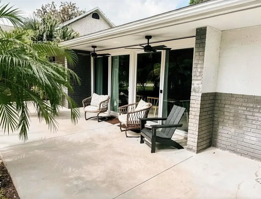 46 Palm Drive, Yalaha, FL 34797 - #2