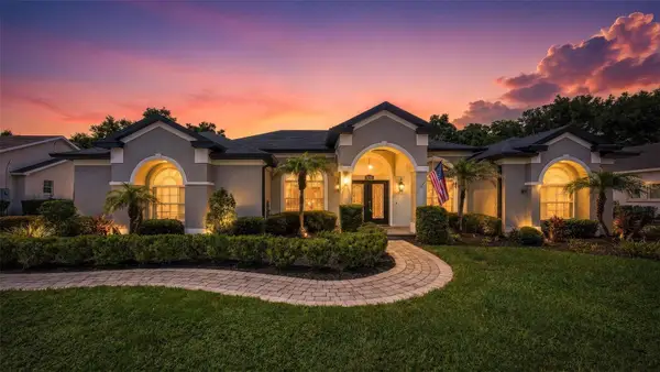 1070 Ceasars Court, MOUNT DORA, FL 32757