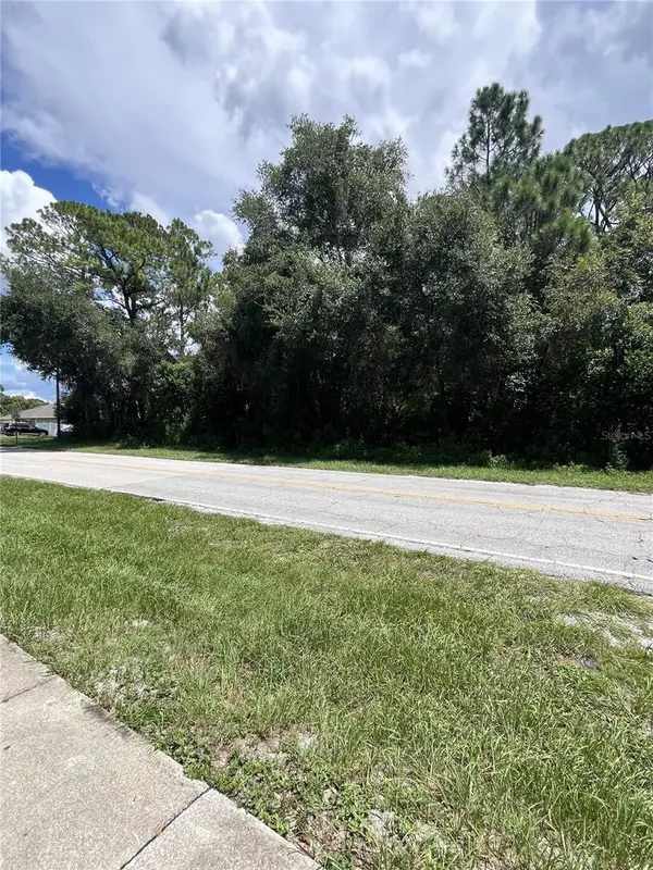839 Lark Court, DELTONA, FL 32725