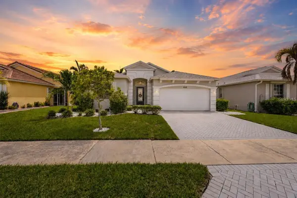 468 SW Talquin Lane, PORT ST LUCIE, FL 34986