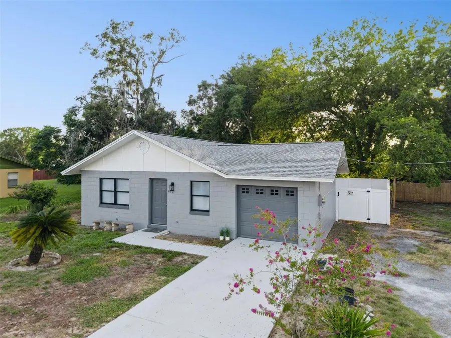444 S Hawthorne Avenue, Apopka, FL 32703 - #3