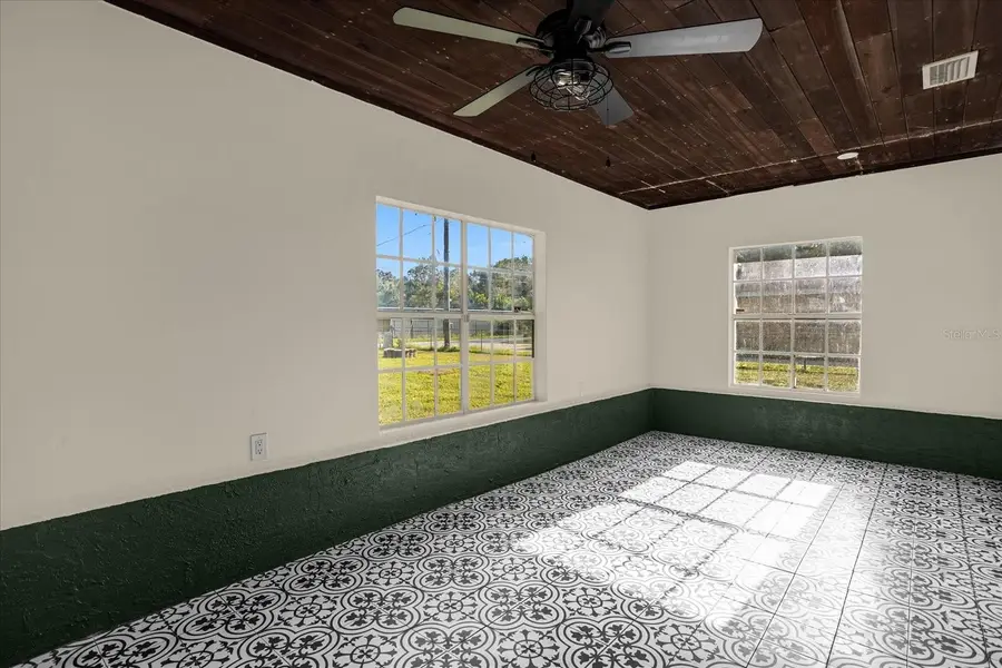 1008 10th Street, Daytona Beach, FL 32117 - #3