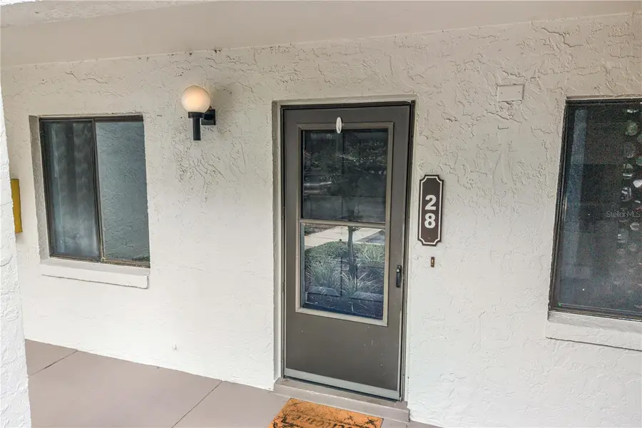 4 Escondido Circle #28, Altamonte Springs, FL 32701 - #2