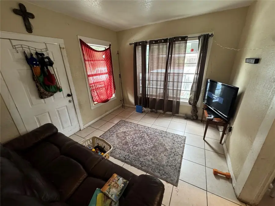 711 E 5th Street, Sanford, FL 32771 - #3