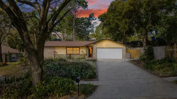24 Bayridge Court, APOPKA, FL 32703